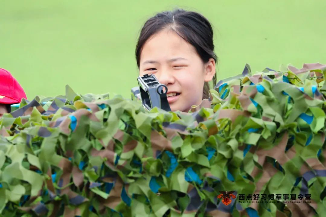 体验军魂铸造，做乘风破浪的小战士！